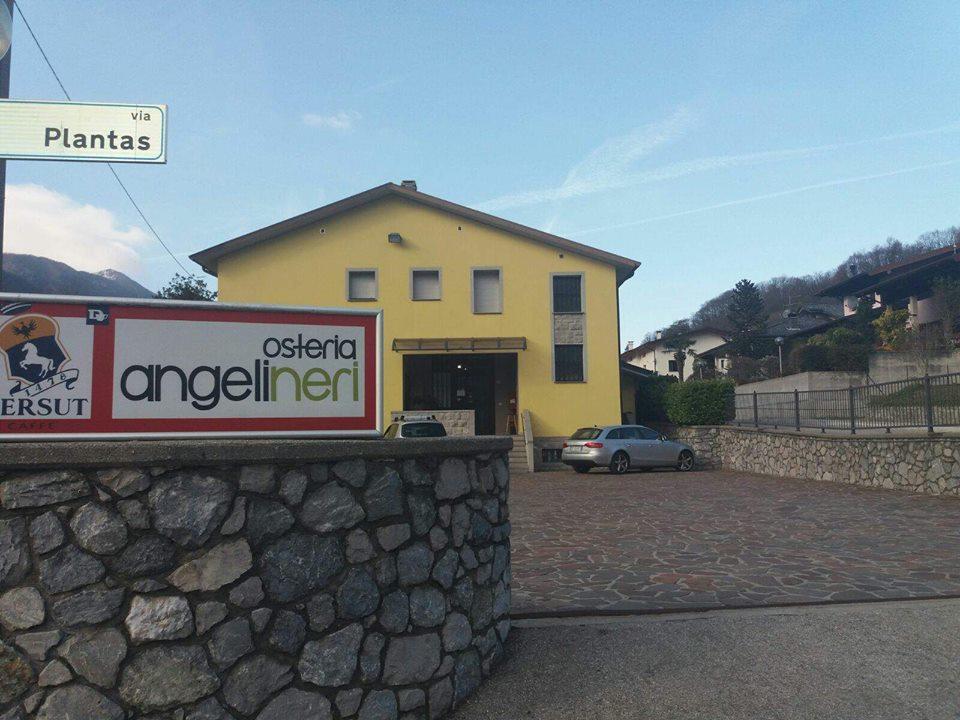 Osteria Angeli Neri Hotell Cavazzo Carnico Exteriör bild